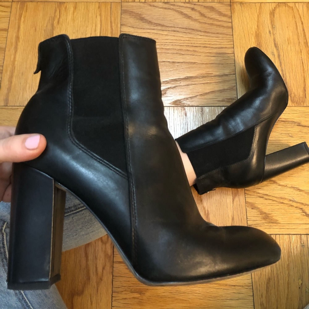 Sam Edelman black Leather heel booties